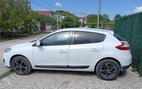 Renault Megane III, 2013 год, 700 000 рублей, 3 фотография