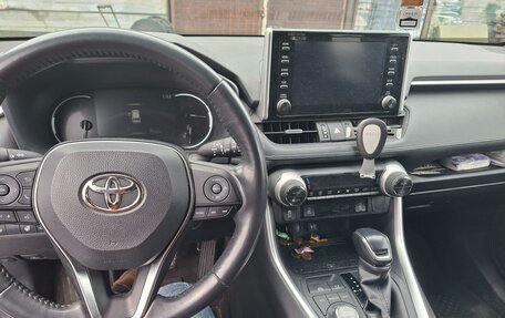 Toyota RAV4, 2020 год, 3 070 000 рублей, 7 фотография