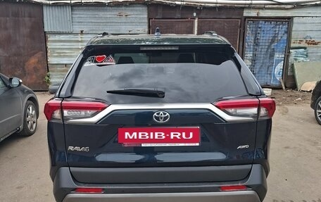 Toyota RAV4, 2020 год, 3 070 000 рублей, 5 фотография