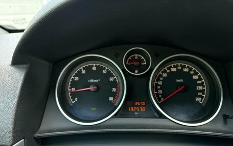 Opel Astra H, 2011 год, 610 000 рублей, 10 фотография