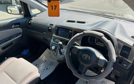 Toyota Wish II, 2007 год, 959 000 рублей, 11 фотография