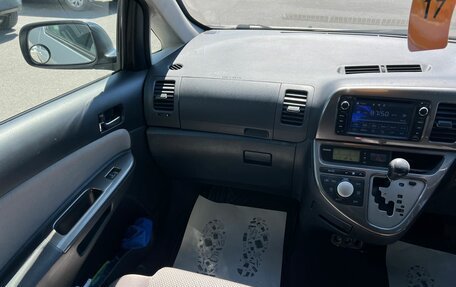 Toyota Wish II, 2007 год, 959 000 рублей, 14 фотография