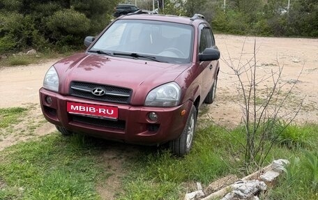 Hyundai Tucson III, 2004 год, 749 000 рублей, 1 фотография
