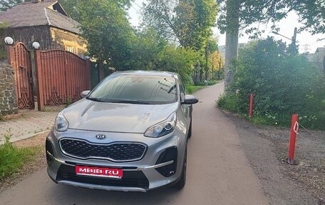 KIA Sportage IV рестайлинг, 2020 год, 2 600 000 рублей, 1 фотография