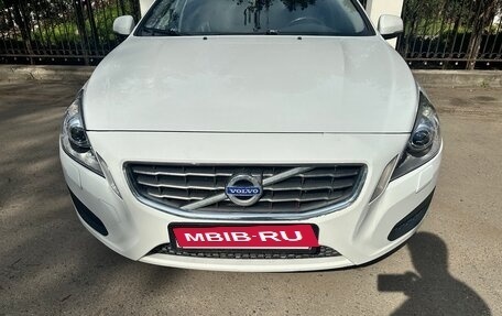 Volvo S60 III, 2011 год, 990 000 рублей, 1 фотография