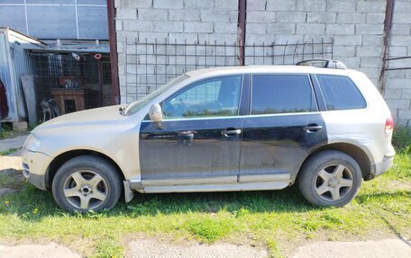 Volkswagen Touareg III, 2005 год, 270 000 рублей, 8 фотография
