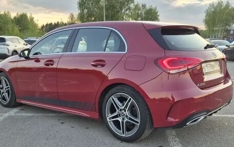 Mercedes-Benz A-Класс, 2020 год, 2 500 000 рублей, 4 фотография