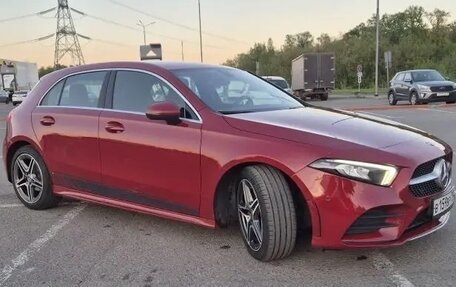 Mercedes-Benz A-Класс, 2020 год, 2 500 000 рублей, 2 фотография