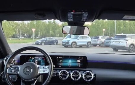 Mercedes-Benz A-Класс, 2020 год, 2 500 000 рублей, 7 фотография