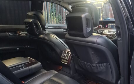 Mercedes-Benz S-Класс, 2011 год, 1 625 000 рублей, 21 фотография