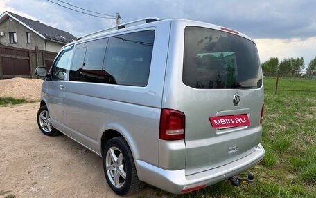 Volkswagen Caravelle T5, 2006 год, 1 250 000 рублей, 11 фотография