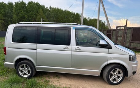 Volkswagen Caravelle T5, 2006 год, 1 250 000 рублей, 14 фотография