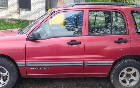 Chevrolet Tracker II, 1999 год, 310 000 рублей, 2 фотография