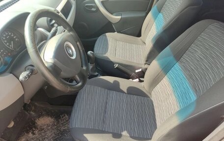 Renault Sandero I, 2010 год, 380 000 рублей, 15 фотография