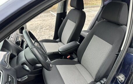 Volkswagen Polo VI (EU Market), 2012 год, 610 000 рублей, 24 фотография