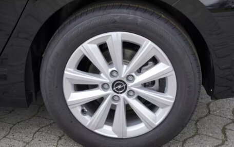 Opel Astra, 2025 год, 2 998 712 рублей, 8 фотография