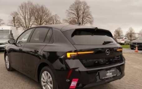 Opel Astra, 2025 год, 2 998 712 рублей, 2 фотография
