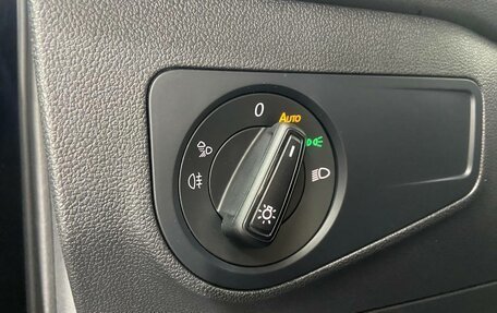 Volkswagen Tiguan II, 2021 год, 3 290 000 рублей, 11 фотография
