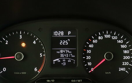 Volkswagen Amarok I рестайлинг, 2015 год, 1 930 000 рублей, 14 фотография