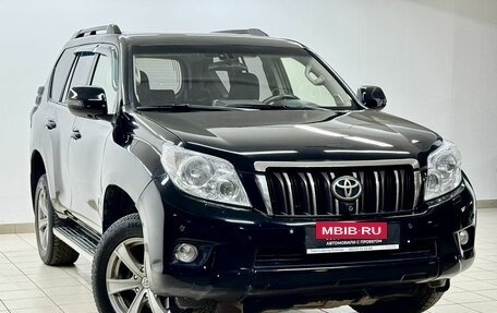 Toyota Land Cruiser Prado 150 рестайлинг 2, 2013 год, 2 599 000 рублей, 3 фотография