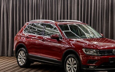 Volkswagen Tiguan II, 2018 год, 1 995 000 рублей, 7 фотография