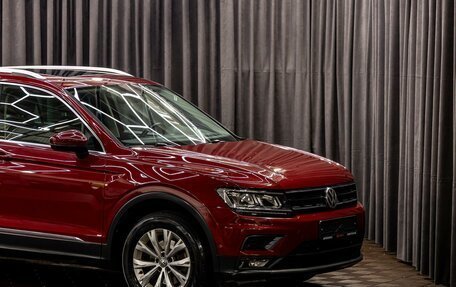 Volkswagen Tiguan II, 2018 год, 1 995 000 рублей, 8 фотография