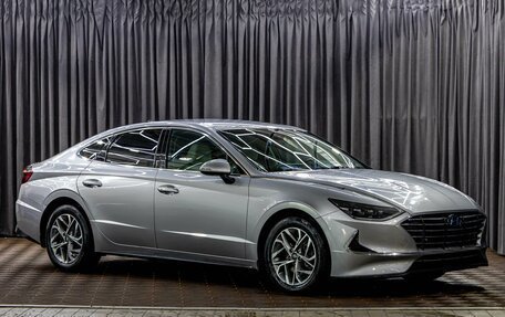 Hyundai Sonata VIII, 2019 год, 1 995 000 рублей, 3 фотография