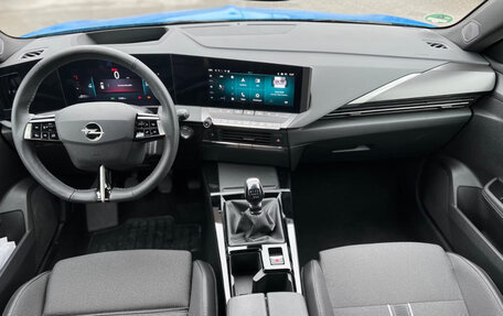 Opel Astra, 2025 год, 3 184 301 рублей, 27 фотография