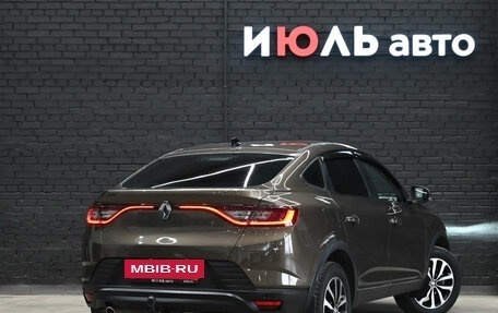 Renault Arkana I, 2021 год, 1 620 000 рублей, 7 фотография