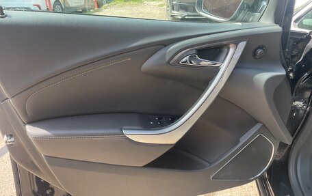 Opel Astra J, 2010 год, 720 000 рублей, 8 фотография