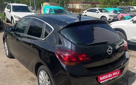 Opel Astra J, 2010 год, 720 000 рублей, 4 фотография