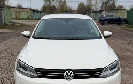 Volkswagen Jetta VI, 2013 год, 995 000 рублей, 6 фотография