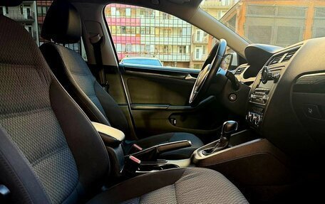 Volkswagen Jetta VI, 2013 год, 995 000 рублей, 12 фотография