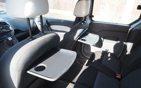 Renault Kangoo II рестайлинг, 2014 год, 850 000 рублей, 23 фотография