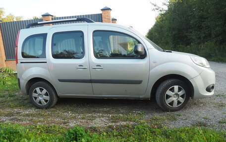 Renault Kangoo II рестайлинг, 2014 год, 850 000 рублей, 21 фотография
