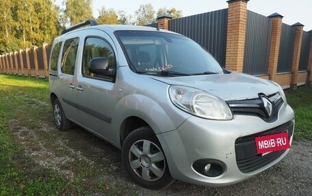 Renault Kangoo II рестайлинг, 2014 год, 850 000 рублей, 13 фотография