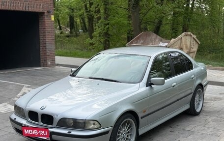 BMW 5 серия, 1997 год, 550 000 рублей, 3 фотография