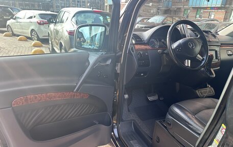 Mercedes-Benz Viano, 2008 год, 1 700 000 рублей, 21 фотография