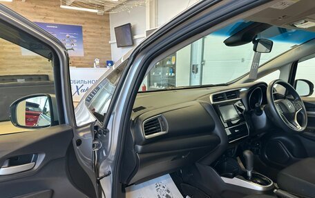 Honda Fit III, 2018 год, 1 329 000 рублей, 12 фотография