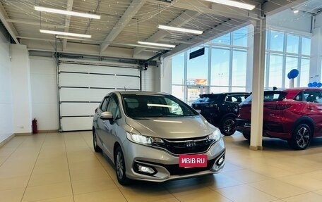 Honda Fit III, 2018 год, 1 329 000 рублей, 8 фотография