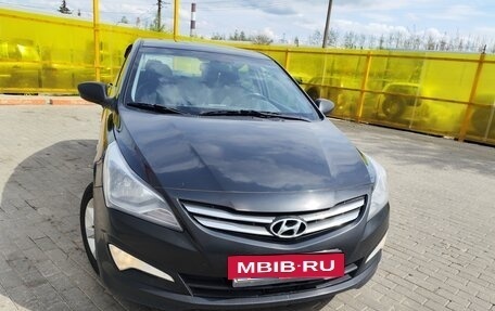 Hyundai Solaris II рестайлинг, 2016 год, 988 000 рублей, 2 фотография