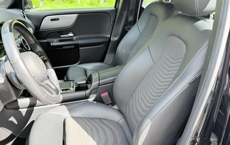 Mercedes-Benz GLB, 2020 год, 3 800 000 рублей, 13 фотография