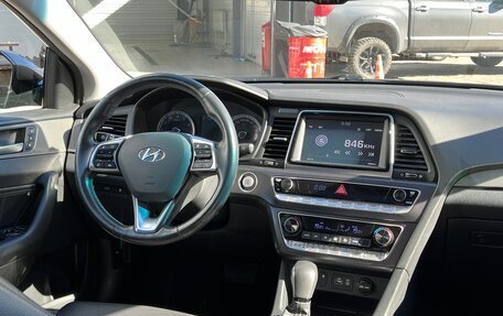 Hyundai Sonata VII, 2017 год, 1 800 000 рублей, 10 фотография