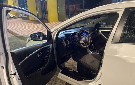 Hyundai i30 II рестайлинг, 2013 год, 970 000 рублей, 3 фотография