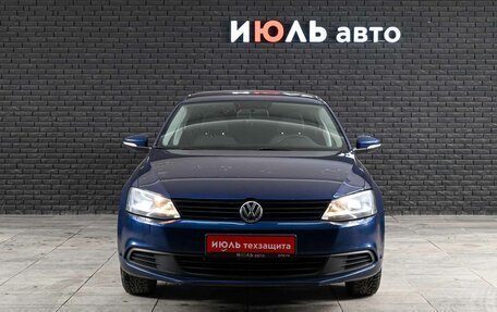 Volkswagen Jetta VI, 2014 год, 1 215 000 рублей, 2 фотография