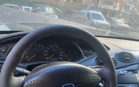 Ford Focus IV, 2001 год, 89 999 рублей, 6 фотография