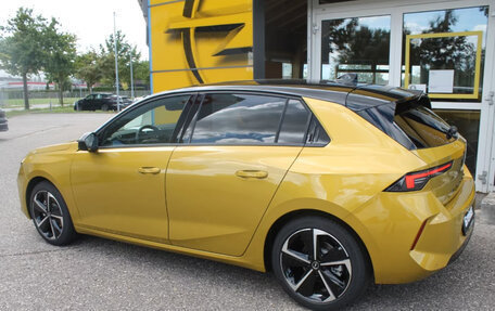 Opel Astra, 2026 год, 3 303 781 рублей, 5 фотография