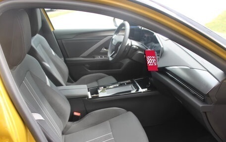 Opel Astra, 2026 год, 3 303 781 рублей, 8 фотография
