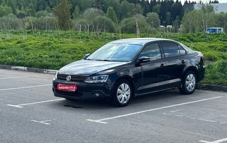 Volkswagen Jetta VI, 2011 год, 750 000 рублей, 1 фотография
