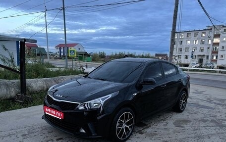 KIA Rio IV, 2021 год, 2 070 000 рублей, 1 фотография